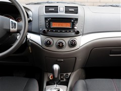 2010  1.5L Զ