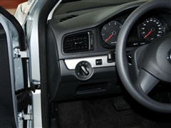 2013�� 1.6L �Զ����а�