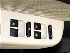 2013�� ���� 1.6L �ֶ����а�