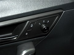 �Ϻ�����,����,2013�� �Ŀ� 1.6L �Զ����ʰ�,��������ʵ��ͼƬ