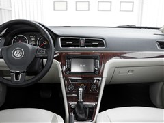 2013�� �Ŀ� 1.4TSI DSG������