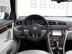 2013�� �Ŀ� 1.4TSI DSG������