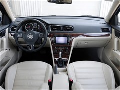 2013�� �Ŀ� 1.4TSI DSG������
