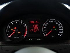 Ϻ,ɣ,2013 1.6L Զа,пطʵͼƬ