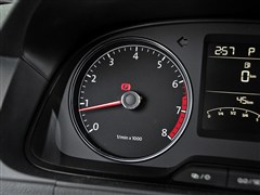�Ϻ�����,����,2013�� 1.6L �Զ�������,�пط�����ʵ��ͼƬ