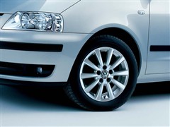2004�� 2.8 V6