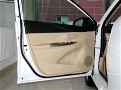 ��������,YARiS L ����,2014�� 1.5G �ֶ��Ŷ���,��������ʵ��ͼƬ