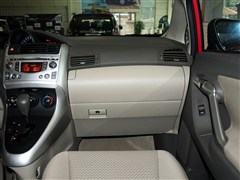 2014�� ��ҫ 180E CVT��Ӣ��