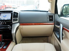 2012�� 4.6L �Զ�VX-R