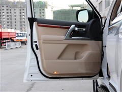 һ������,���¿�·��,2012�� 4.6L �Զ�VX-R,��������ʵ��ͼƬ