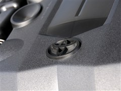 2014�� 4.0L VX NAVI