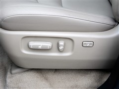 2010�� 4.0L �Զ�VX