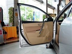 2014�� 1.6L �ֶ�GL
