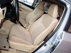 2014�� 1.6L �ֶ�GL