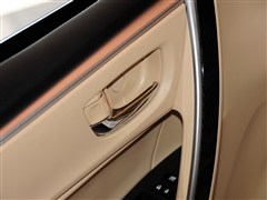 2014�� 1.6L CVT GLX-i