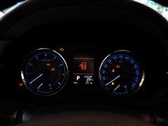 2014�� 1.6L CVT GLX-i