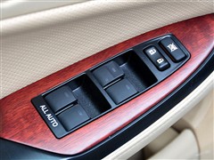 һ,ʹ,2010 V8 4.3L Royal Saloon VIP,ʵͼƬ