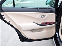 һ,ʹ,2010 V8 4.3L Royal Saloon VIP,ʵͼƬ