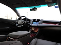 2010 V6 2.5L Royal Ƥ