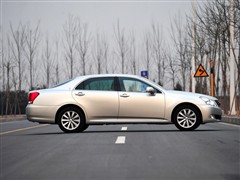 2010 V6 2.5L Royal Ƥ