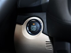 2010 V6 3.0L Royal Saloon