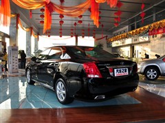 2010 V6 3.0L Royal Saloon