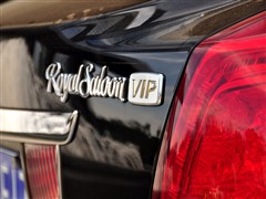 2010 V6 3.0L Royal Saloon