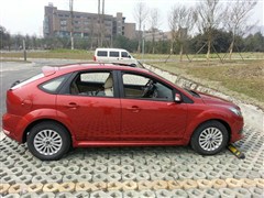 2013 ᾭ 1.8L ATʱ