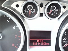 2013 ᾭ 1.8L ATʱ