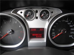 2013 ᾭ 1.8L ATʱ