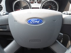2013 ᾭ 1.8L MT