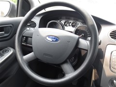 2013 ᾭ 1.8L MT