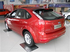 2013 ᾭ 1.8L AT