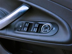 2010 2.3L ˶