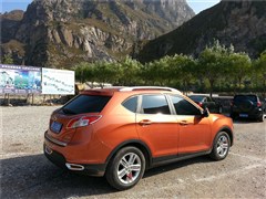 2012 2.0L ֶ