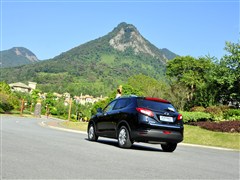 2013 1.8T Զ