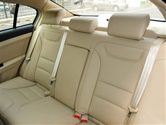 2011 2.0L Զ