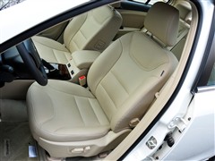 2011 2.0L Զ