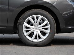 ��������,����M3,2013�� 1.5L �ֶ���׼��,����ϸ��ʵ��ͼƬ