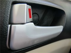 2013�� 1.5L �ֶ�������