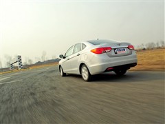 2013�� 1.5L �ֶ��콢��