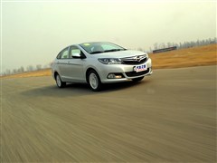 2013�� 1.5L �ֶ��콢��