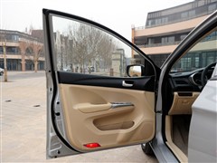 2013�� 1.5L �ֶ��콢��