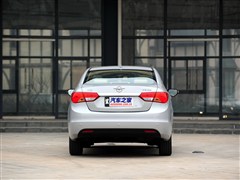 2013�� 1.5L �ֶ��콢��