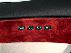 һ,ʢ,2009 3.0L ,ʵͼƬ