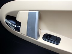 ��������,��è,2014�� CROSS 1.3L �ֶ���ȡ��,��������ʵ��ͼƬ