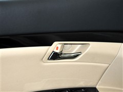 2011 2.0L ֶʰ