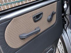 2011 1.0L׼