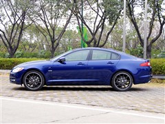 2011 XF 3.0 V6 75