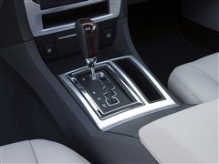 ����˹��(����),����˹��300C(����),2004�� 3.5 V6,�пط�����ʵ��ͼƬ